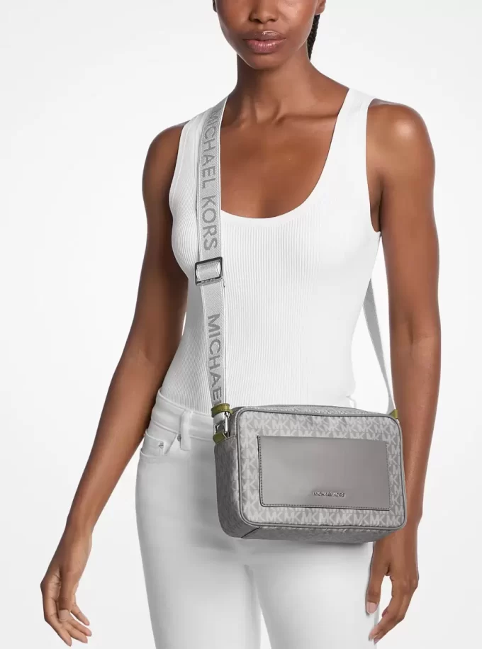 Jet Set Large Printed Signature Logo Crossbody Bag